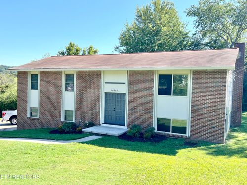 10808 Dineen Dr, Knoxville, TN, 37934-1809 | Card Image