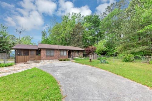 9186 Puckett St Sw, Covington, GA, 30014-3899 | Card Image