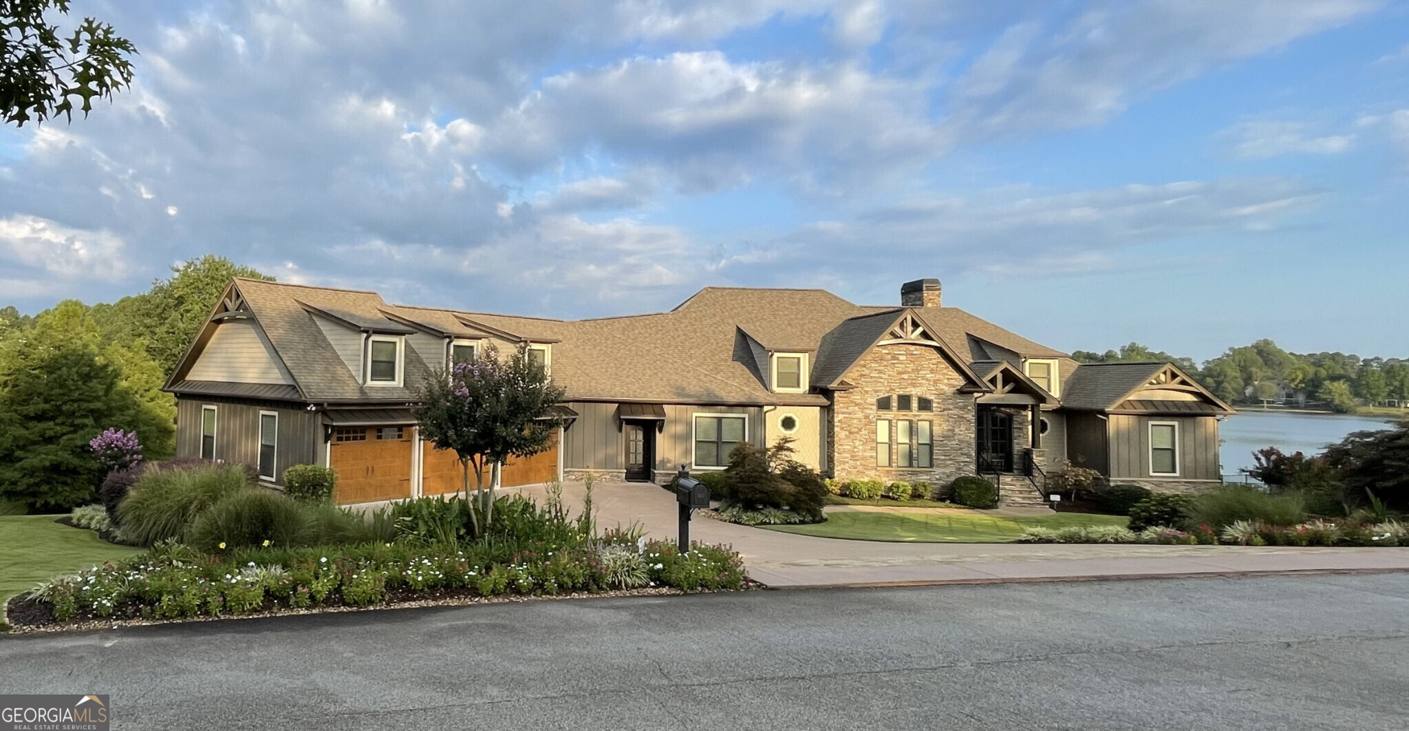 Vanderbilt Pkwy, Newnan, GA 30265