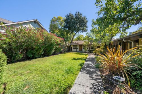 apt-3-401 Napa St, Sonoma, CA, 95476-6537 | Card Image