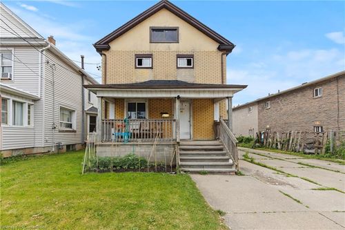 5554 Lewis Ave, Niagara Falls, ON, L2G3R7 | Card Image
