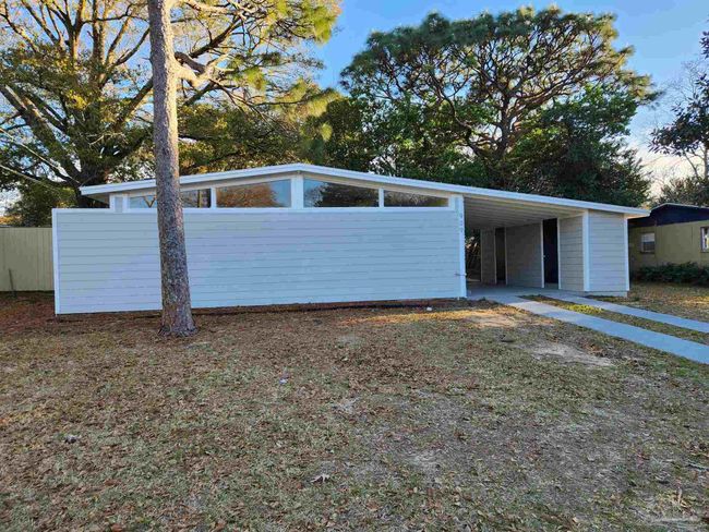 909 Twinbrook Ave, House other with 3 bedrooms, 1 bathrooms and 1 parking in Pensacola FL | Image 3