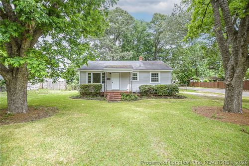 407 Hicks Ave, Fayetteville, NC, 28304-3319 | Card Image