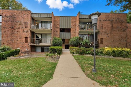 apt-202-4408 Island Pl, ANNANDALE, VA, 22003-4884 | Card Image