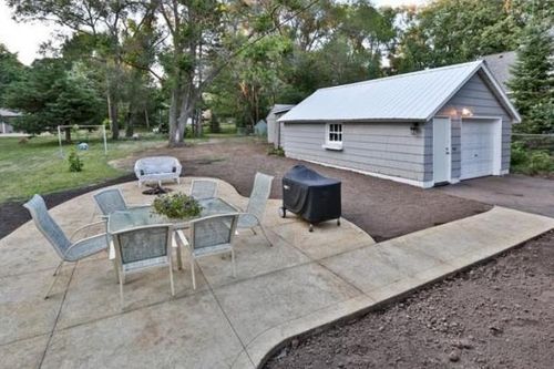 723 Laurel Ave, HUDSON, WI, 54016-1904 | Card Image