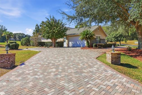 700 N Cherry Pop Dr, Inverness, FL, 34453-7903 | Card Image