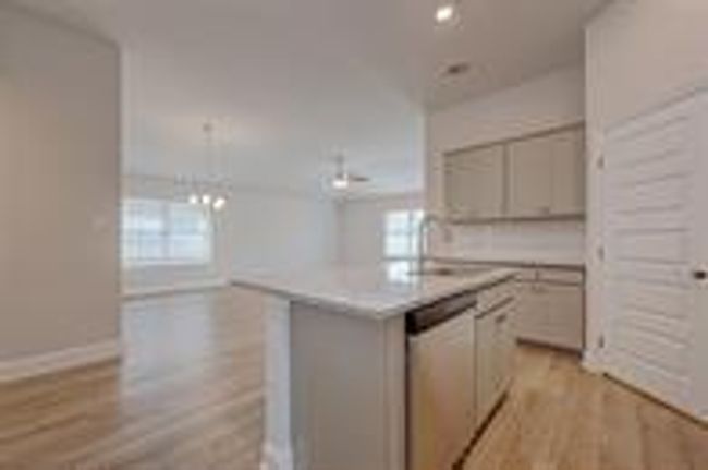 408 Bryan Way, House other with 4 bedrooms, 2 bathrooms and 2 parking in Angleton TX | Image 9