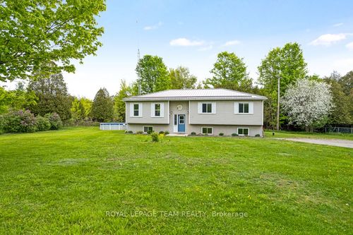 8133 County Rd 44, Spencerville, ON, K0E1X0 | Card Image