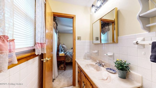 1536 Knight Rd, House other with 3 bedrooms, 3 bathrooms and null parking in Louisville KY | Image 22