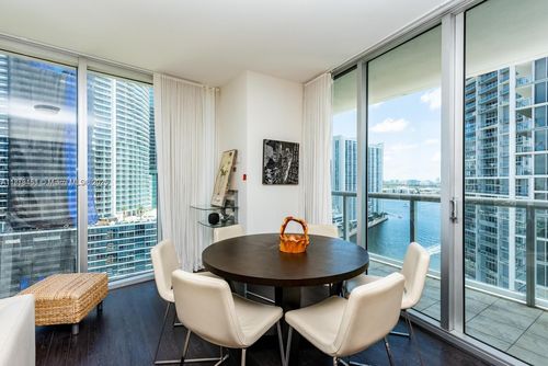 apt-2302-485 Brickell Ave, Miami, FL, 33131-2739 | Card Image
