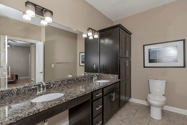 1374 Slate Ct, Condo with 4 bedrooms, 4 bathrooms and null parking in Cleveland Heights OH | Image 22