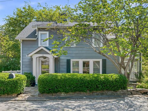 53 Lyncourt Dr, Tryon, NC, 28782-3380 | Card Image