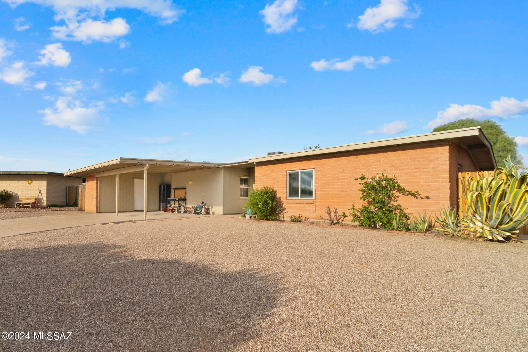 Eclipse Pl, Tucson, AZ 85741