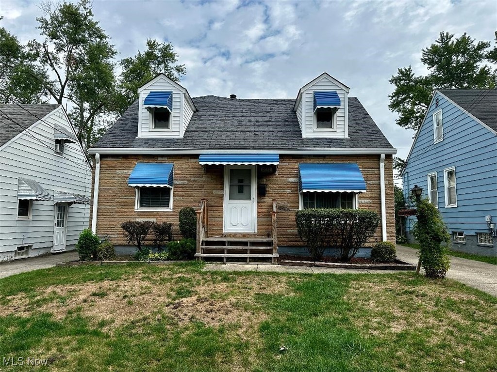 Corkhill Rd, Maple Heights, OH 44137
