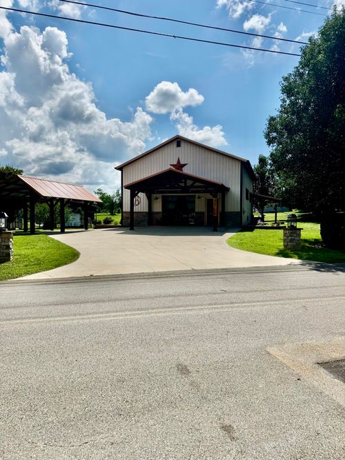 755 Colyer Rd, Bronston, KY, 42518-9450 | Card Image