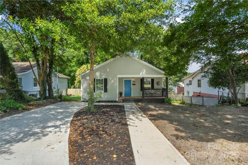 909 Gibbons St, Gastonia, NC, 28052-7547 | Card Image