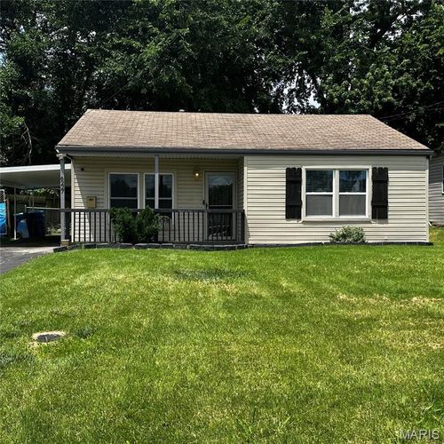 6227 Evergreen Blvd, Berkeley, MO, 63134-1701 | Card Image