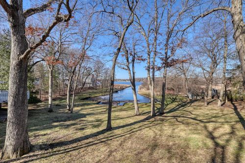 3507-3513 Ridge Drive, Delafield, WI, 53029 | Card Image