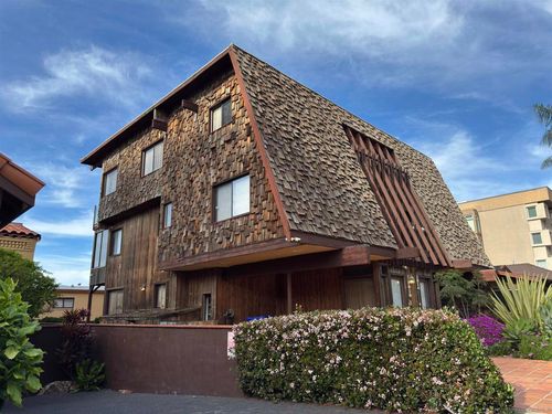 1010 Coast Blvd S, La Jolla, CA, 92037-4134 | Card Image