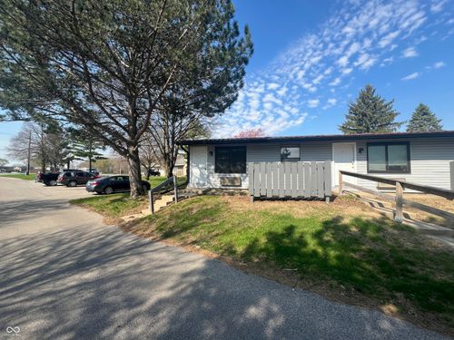 40-2000 Indianapolis Road, Crawfordsville, IN, 47933 | Card Image