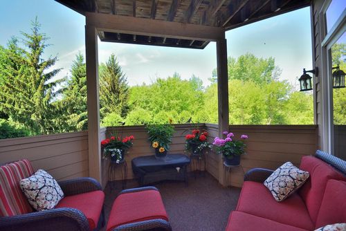 116-N74W13737 Appleton Avenue, Menomonee Falls, WI, 53051 | Card Image