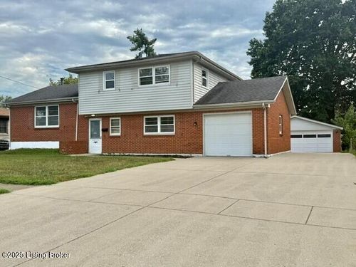 6218 Helenjean Way, Louisville, KY, 40272-4537 | Card Image