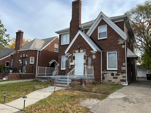 19364 Cliff St, Detroit, MI, 48234-3104 | Card Image