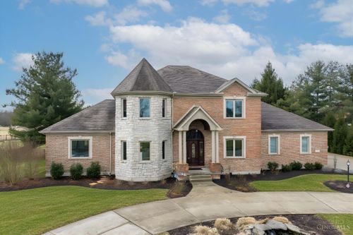 6580 Oasis Dr, Loveland, OH, 45140-5820 | Card Image