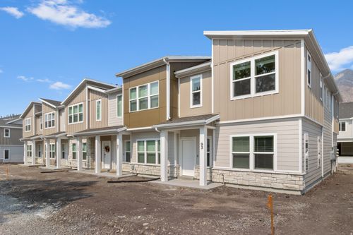 740-3000 W 265 S, Millville, UT, 84326 | Card Image