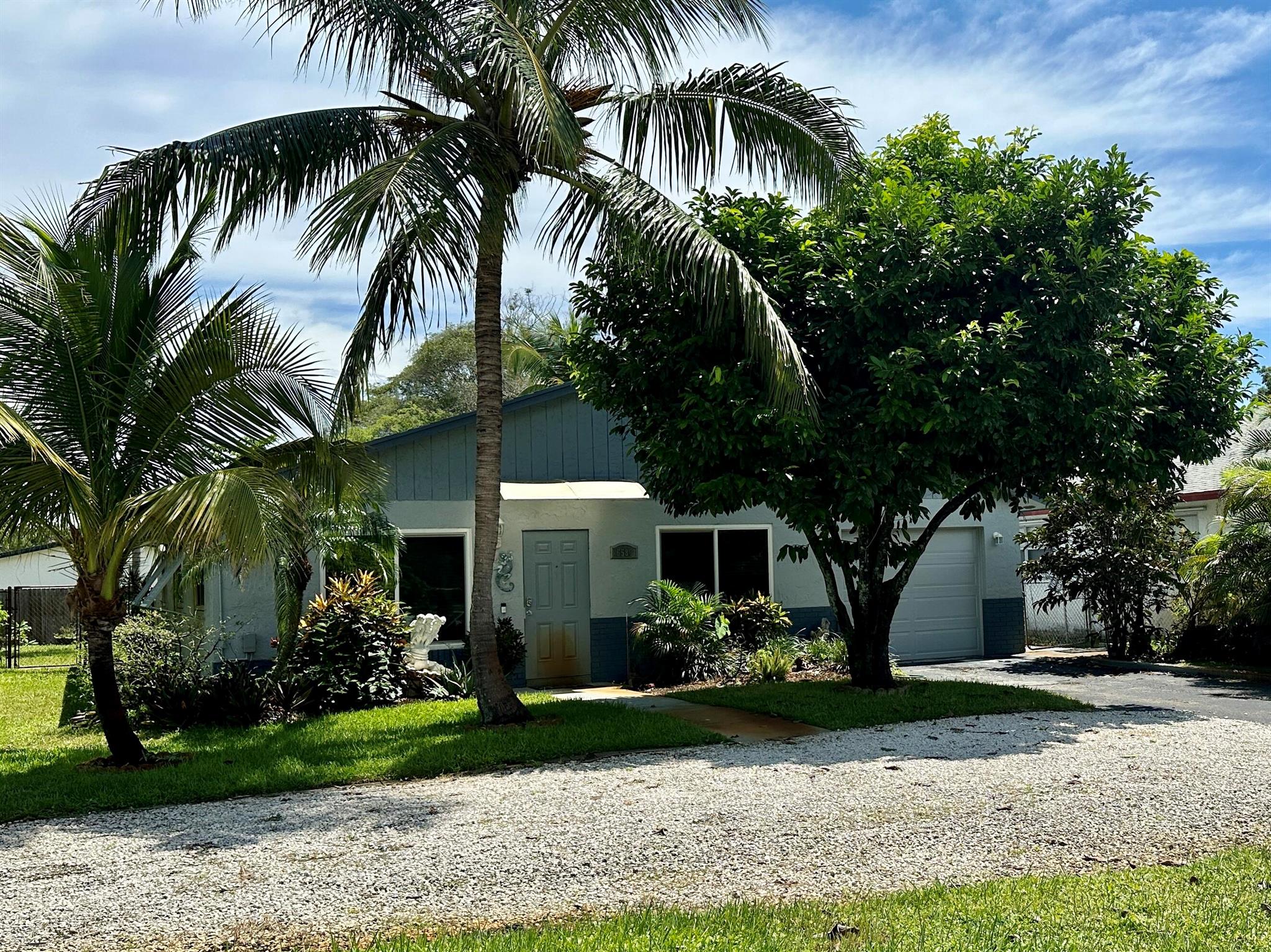 Dixie Hwy, Boca Raton, FL 33487