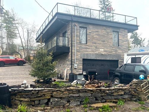 31 Silver Birch St, Dunsford, ON, K0M1L0 | Card Image