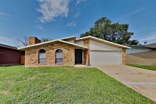 5211 Girnigoe Dr, Houston, TX, 77084-1915 | Card Image