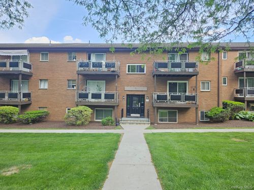 4102-41 Tanager Rd, Monroe, NY, 10950-1734 | Card Image