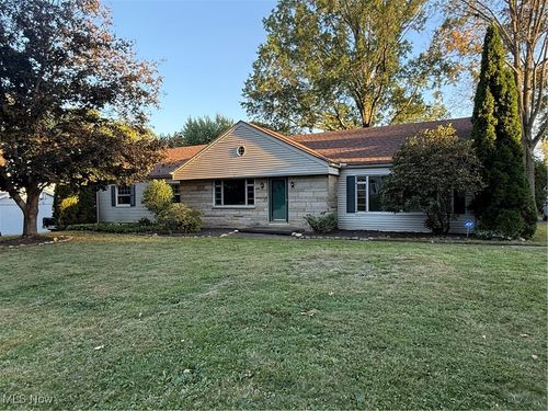 2520 Holgate Rd, Akron, OH, 44313-4212 | Card Image