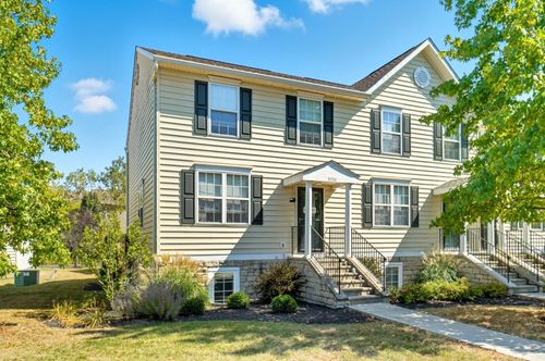 43-5730 Colts Gate Dr, New Albany, OH, 43054-8025 | Card Image