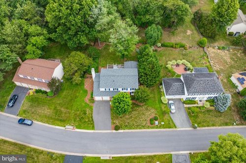 11209 Maine Cove Dr, NORTH POTOMAC, MD, 20878-4218 | Card Image