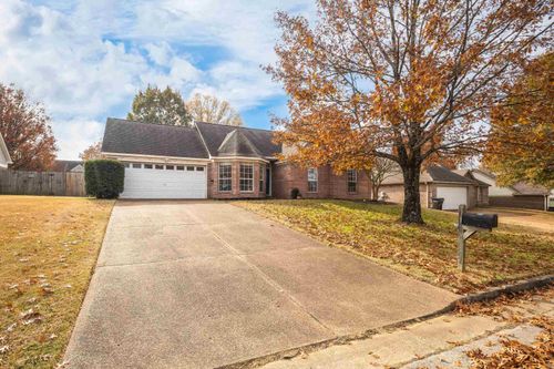 70 Oak Ridge Cv, Oakland, TN, 38060 | Card Image