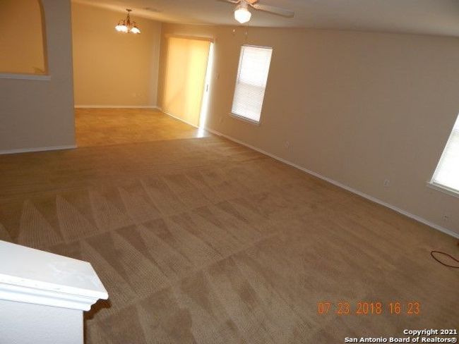 7127 Comet Mnr, House other with 3 bedrooms, 3 bathrooms and null parking in San Antonio TX | Image 20