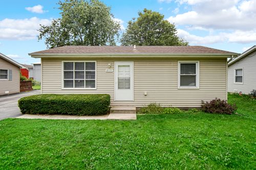 2117 Greengold St, Crest Hill, IL, 60403-1729 | Card Image