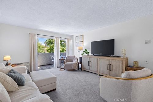 p-2257 Via Puerta, Laguna Woods, CA, 92637-2438 | Card Image