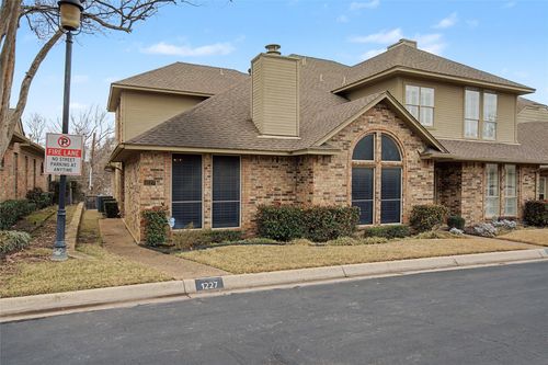 1227 Wooded Trl, Hurst, TX, 76053-3800 | Card Image