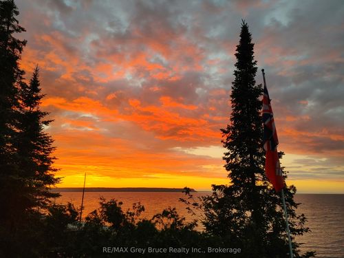 287 Rush Cove Road, Northern Bruce Peninsula, ON, N0H1W0 | Card Image
