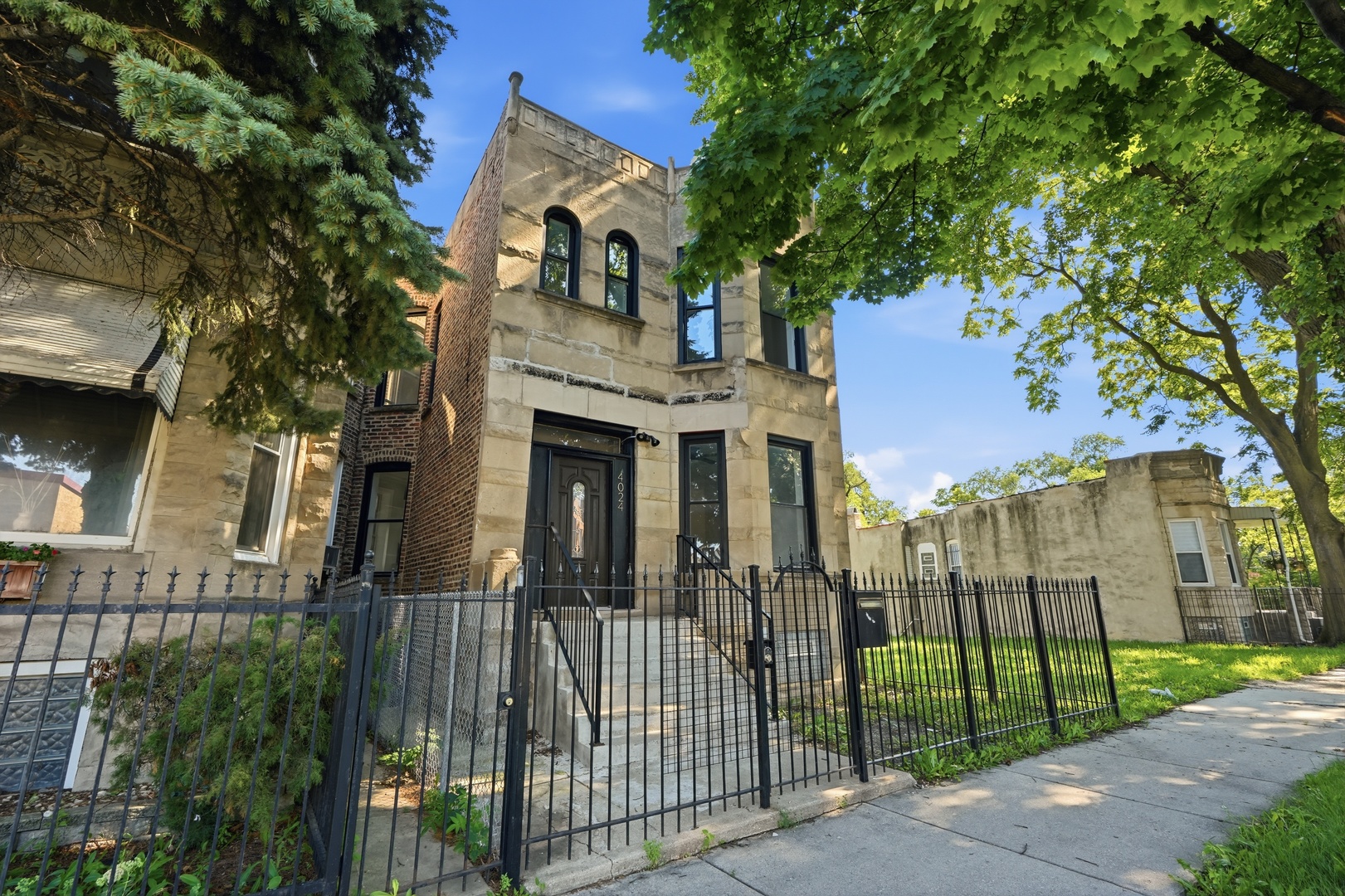 Residential Income in Chicago 2