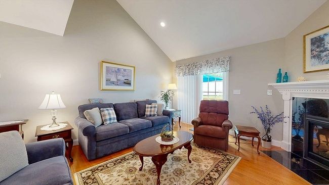 63 - 67 Cobblestone Ln, Condo with 2 bedrooms, 2 bathrooms and 1 parking in Worcester MA | Image 14