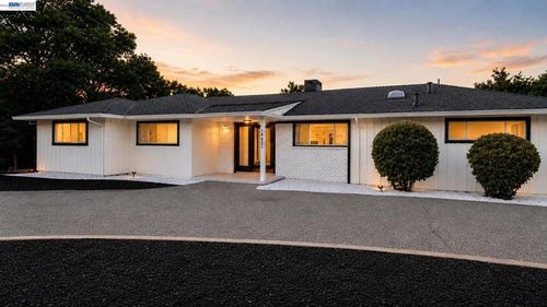 14821 Golf Links Dr, Los Gatos, CA, 95032-1713 | Card Image