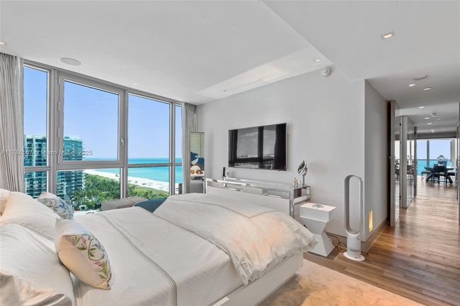 2007 - 101 20 Th St, Condo with 2 bedrooms, 2 bathrooms and null parking in Miami Beach FL | Image 16