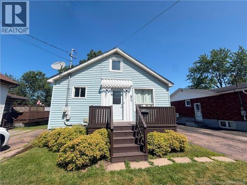 91 Purdy Ave, Moncton, NB, E1C7W1 | Card Image