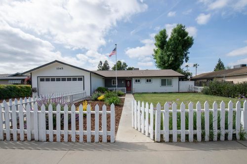 1345 W Evans Avenue, Visalia, CA, 93277 | Card Image