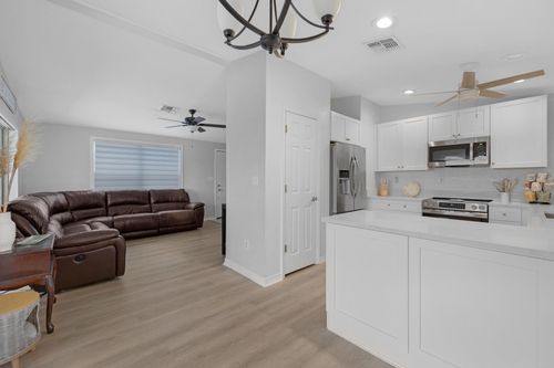 31240 Avenue H, Big Pine Key, FL, 33043-4637 | Card Image