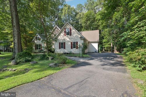 14715 Jennifer Ct, SWAN POINT, MD, 20645-2104 | Card Image